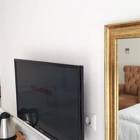 Mavili Hotel